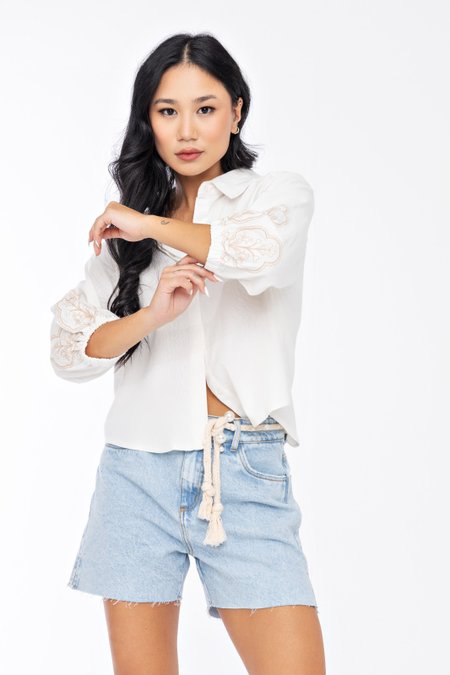03 camisa kali